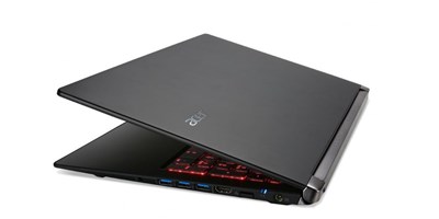 Acer Aspire V Nitro: Život u brzoj traci  